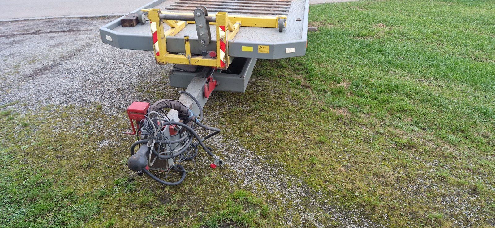 Sonstige Obsttechnik & Weinbautechnik типа KMS Rinklin Tieflader Weinbau Dreh-Kipptieflader Bj.2019 mit Funk, Gebrauchtmaschine в Palling (Фотография 10)