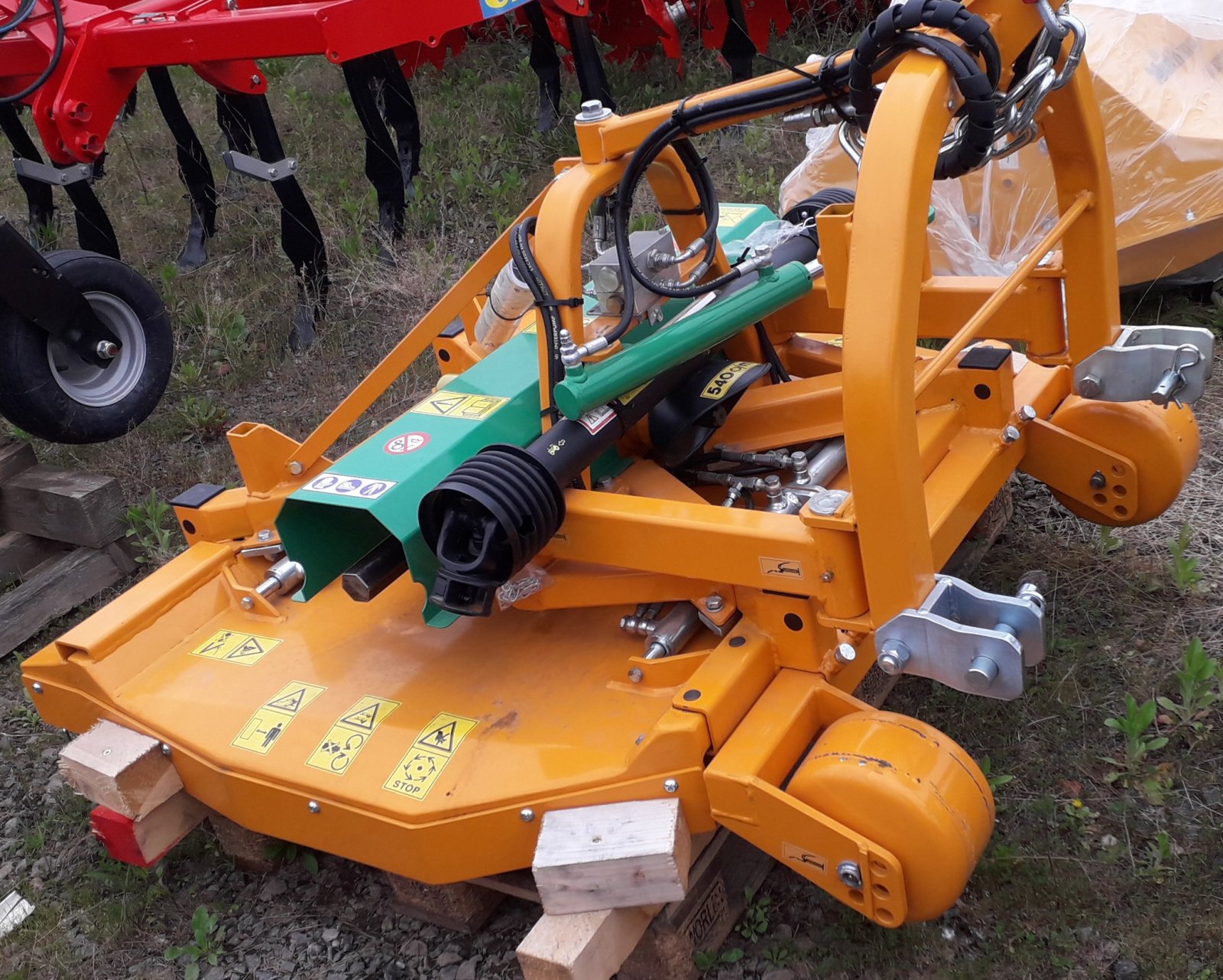 Sonstige Obsttechnik & Weinbautechnik of the type Psenner Mulcher SVS 135/185, Neumaschine in Dannstadt-Schauernheim (Picture 1)