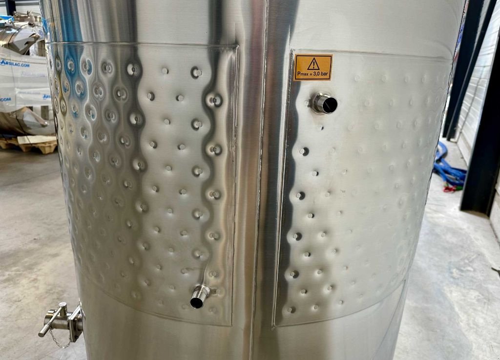 Sonstige Obsttechnik & Weinbautechnik tip Sonstige Cuve inox 316L - 9.7 HL, Gebrauchtmaschine in Monteux (Poză 5)