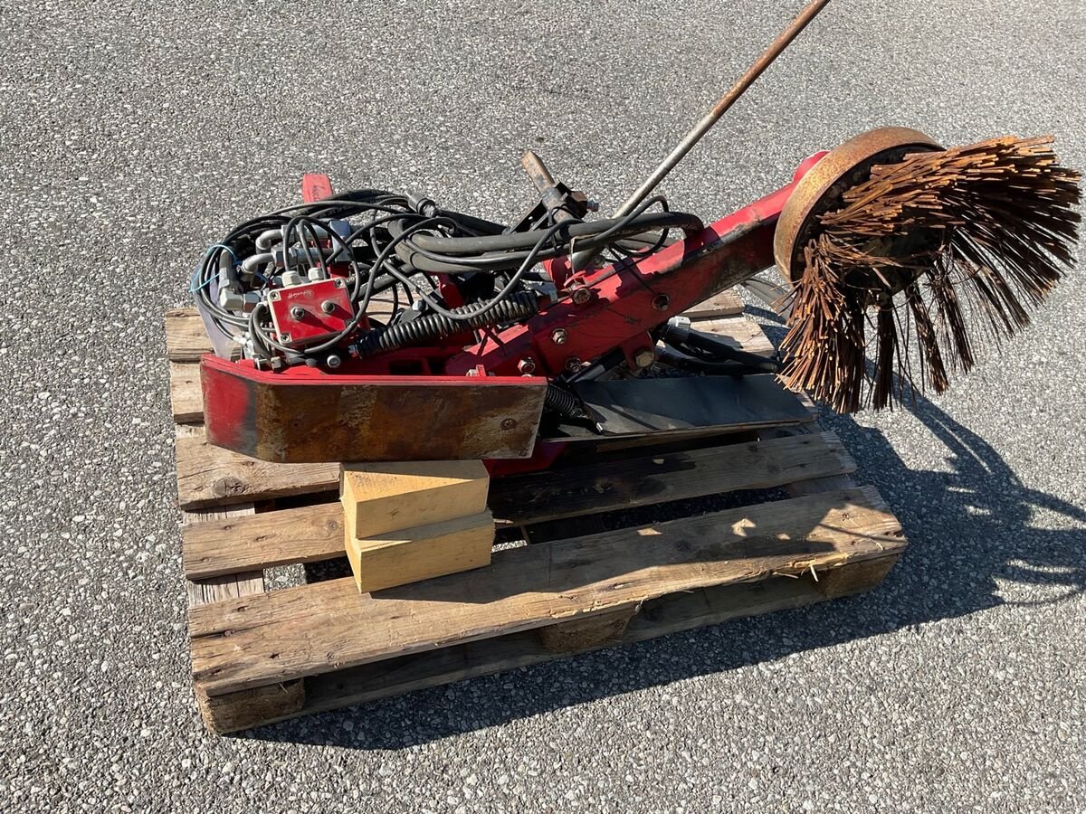 Sonstige Obsttechnik & Weinbautechnik des Typs Sonstige Wildkrautbürste 420, Gebrauchtmaschine in Zwettl (Bild 4)