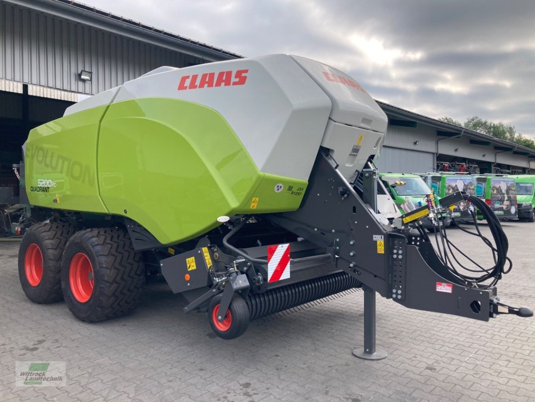 Sonstige Pressen typu CLAAS Quadrant 5200  FC, Neumaschine w Rhede / Brual (Zdjęcie 2)