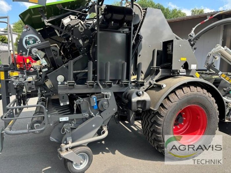 Sonstige Pressen του τύπου Fendt ROTANA 130 F COMBI, Neumaschine σε Meschede-Remblinghausen (Φωτογραφία 11)