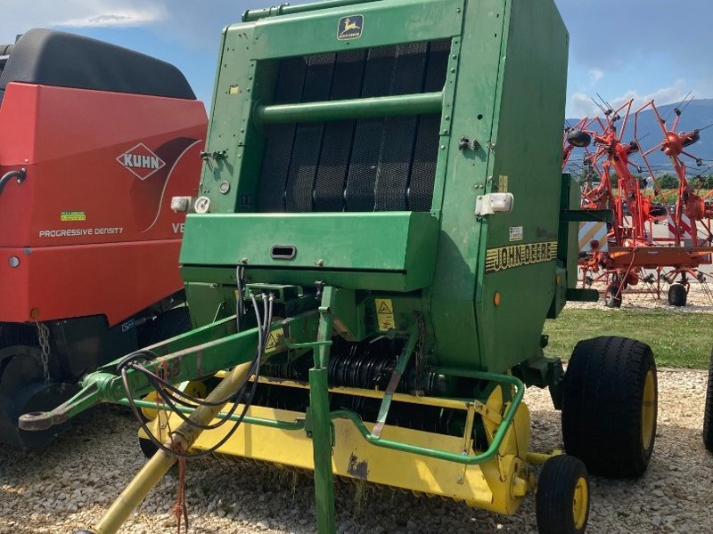 Sonstige Pressen des Typs John Deere 580, Gebrauchtmaschine in Chavornay