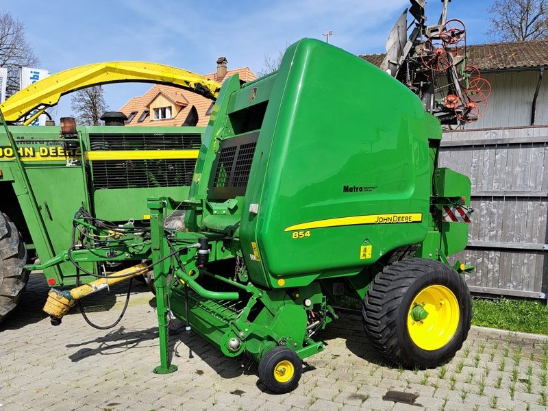 Sonstige Pressen tipa John Deere 854, Gebrauchtmaschine u Ersingen