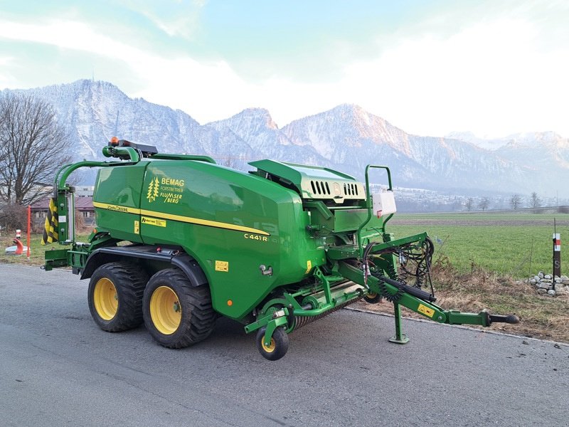 Sonstige Pressen of the type John Deere C441R, Gebrauchtmaschine in Landquart (Picture 4)