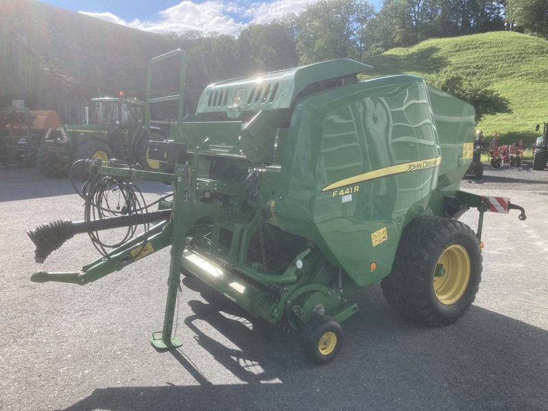 Sonstige Pressen typu John Deere F441R, Gebrauchtmaschine w Eichberg (Zdjęcie 4)