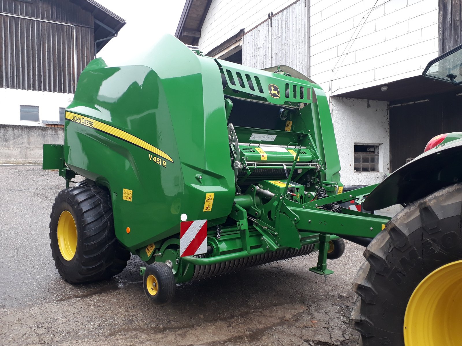 Sonstige Pressen a típus John Deere V451R, Gebrauchtmaschine ekkor: Schleedorf (Kép 8)