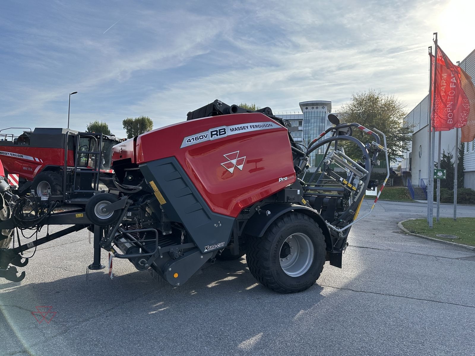 Sonstige Pressen du type Massey Ferguson RBC4160V, Gebrauchtmaschine en Schwechat (Photo 1)