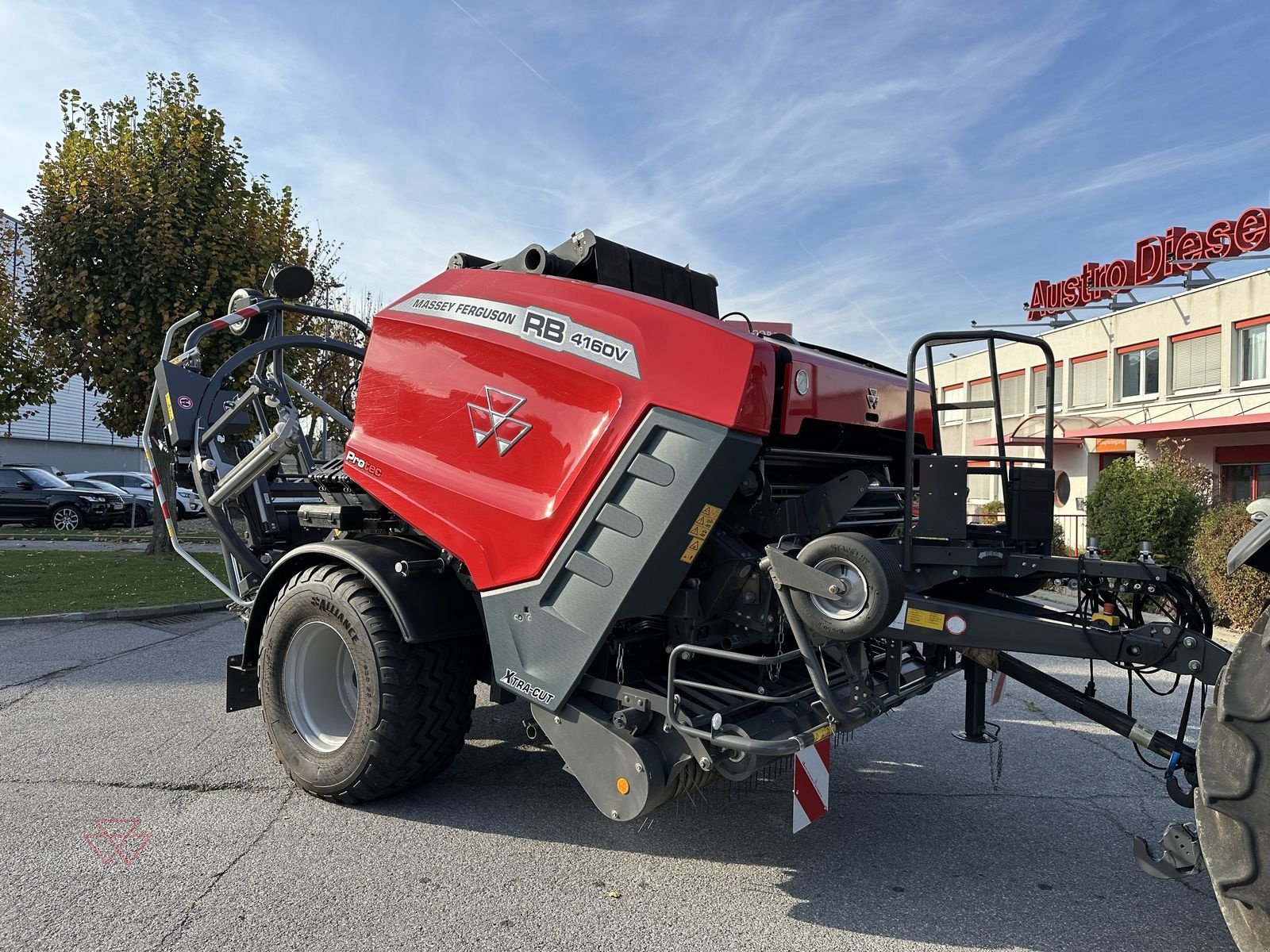 Sonstige Pressen du type Massey Ferguson RBC4160V, Gebrauchtmaschine en Schwechat (Photo 8)