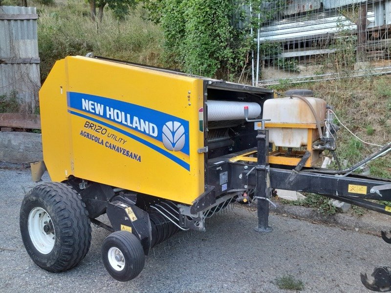 Sonstige Pressen del tipo New Holland BR 120 Utility, Gebrauchtmaschine In Bratsch (Immagine 1)