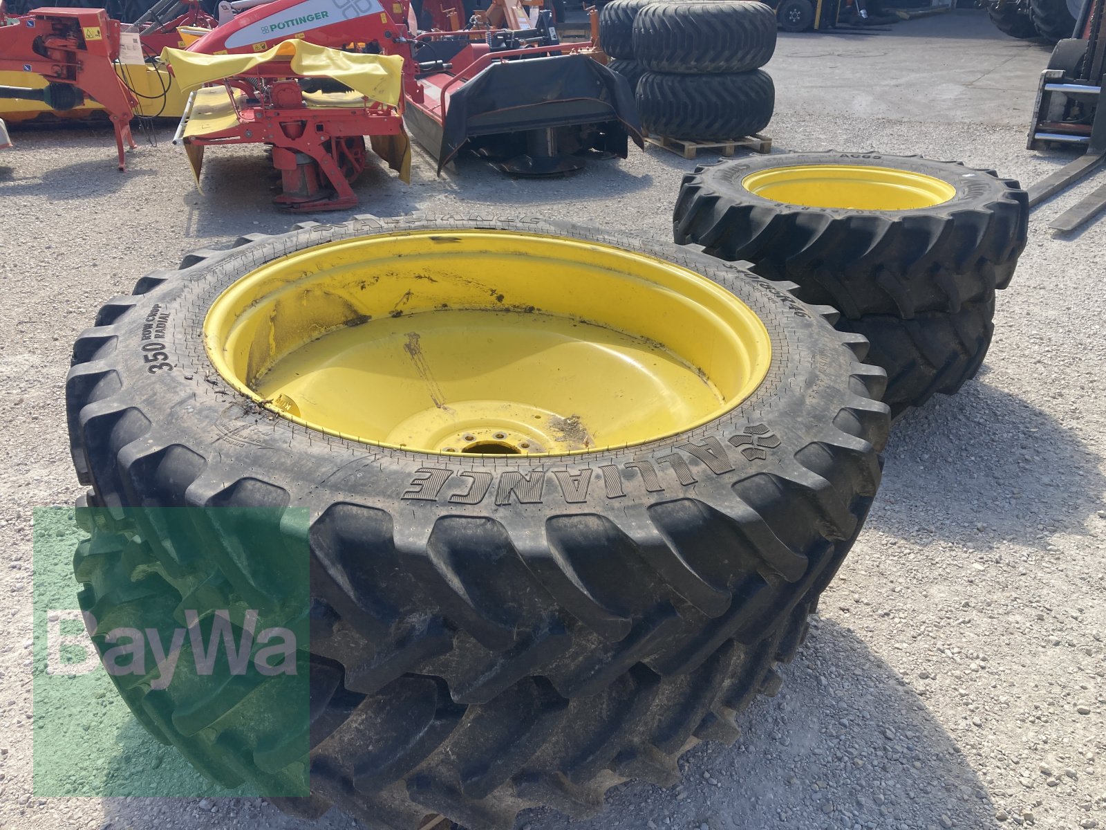 Sonstige Räder & Reifen & Felgen типа Alliance Alliance 320/85 R28 + 340/85 R46 Pflegeräder John Deere 6R, Gebrauchtmaschine в Dinkelsbühl (Фотография 4)