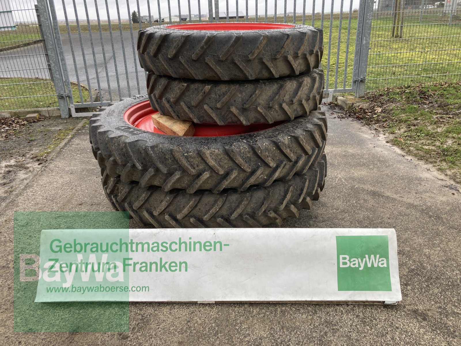 Sonstige Räder & Reifen & Felgen des Typs BKT Agrimax Pflegeräder Fendt, Gebrauchtmaschine in Giebelstadt (Bild 1)