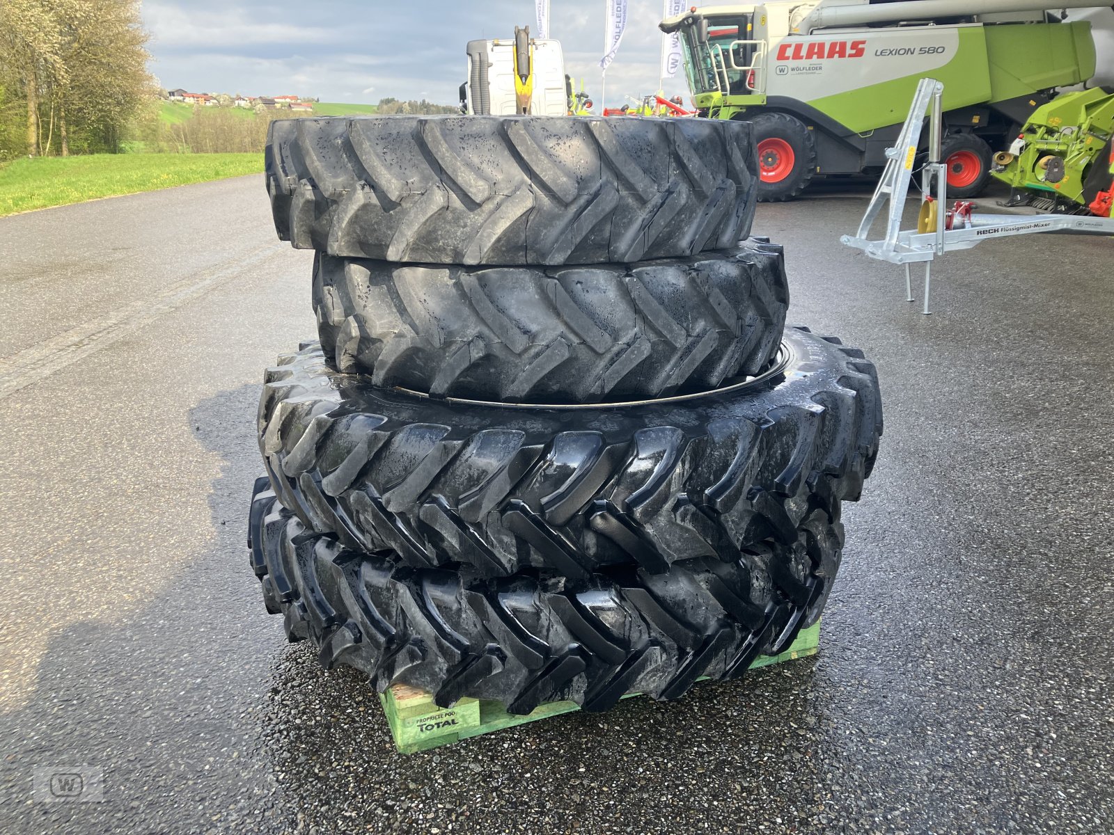 Sonstige Räder & Reifen & Felgen typu Continental 320/85 R32 + 340/85 R46, Gebrauchtmaschine v Zell an der Pram (Obrázek 5)