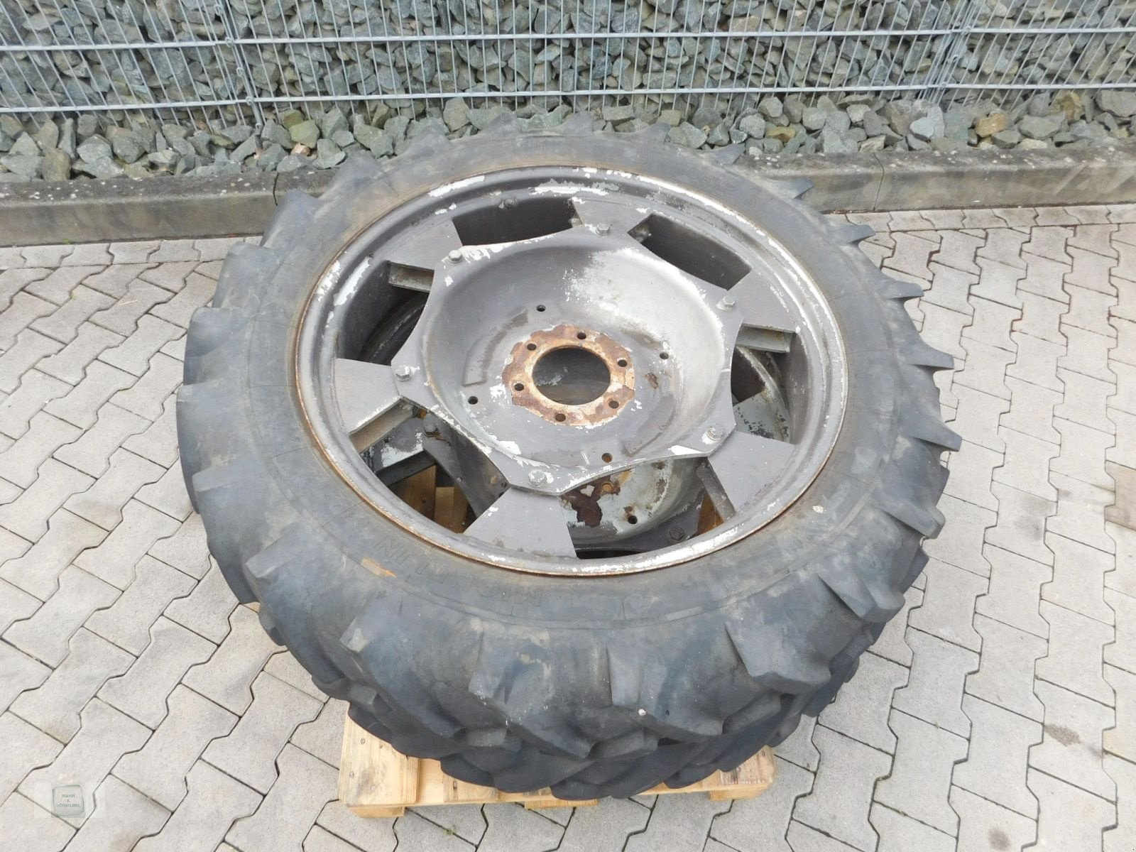 Sonstige Räder & Reifen & Felgen typu Michelin 11.2-36, Gebrauchtmaschine w Gross-Bieberau (Zdjęcie 1)