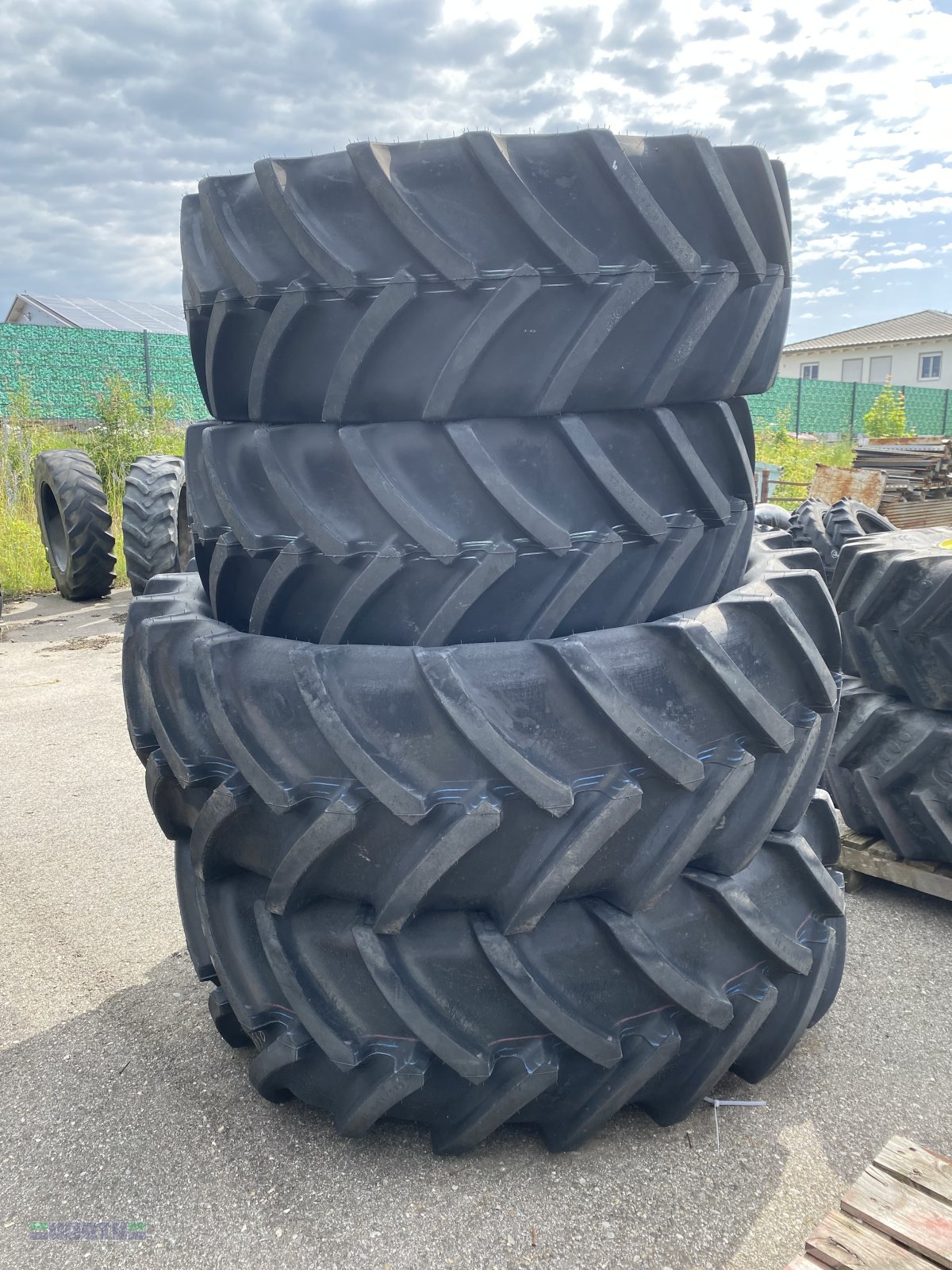 Sonstige Räder & Reifen & Felgen typu Mitas 520/85 R 38 und 420/85 R 28 passend für Deutz-Fahr 6145.4 und 6155 sowie andere Hersteller, Neumaschine w Buchdorf (Zdjęcie 1)