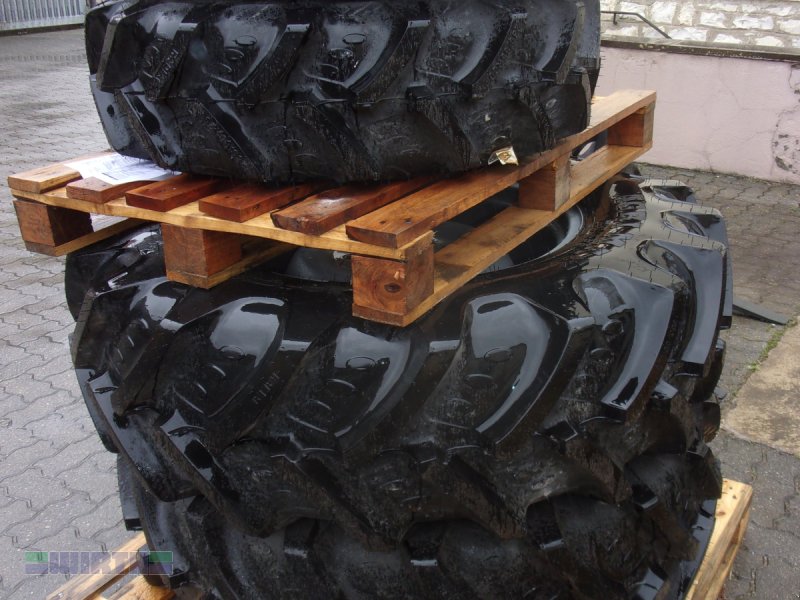Sonstige Räder & Reifen & Felgen van het type Reifen Verschiedene Räder in verschiedenen Größen und Ausführungen, Gebrauchtmaschine in Buchdorf (Foto 1)