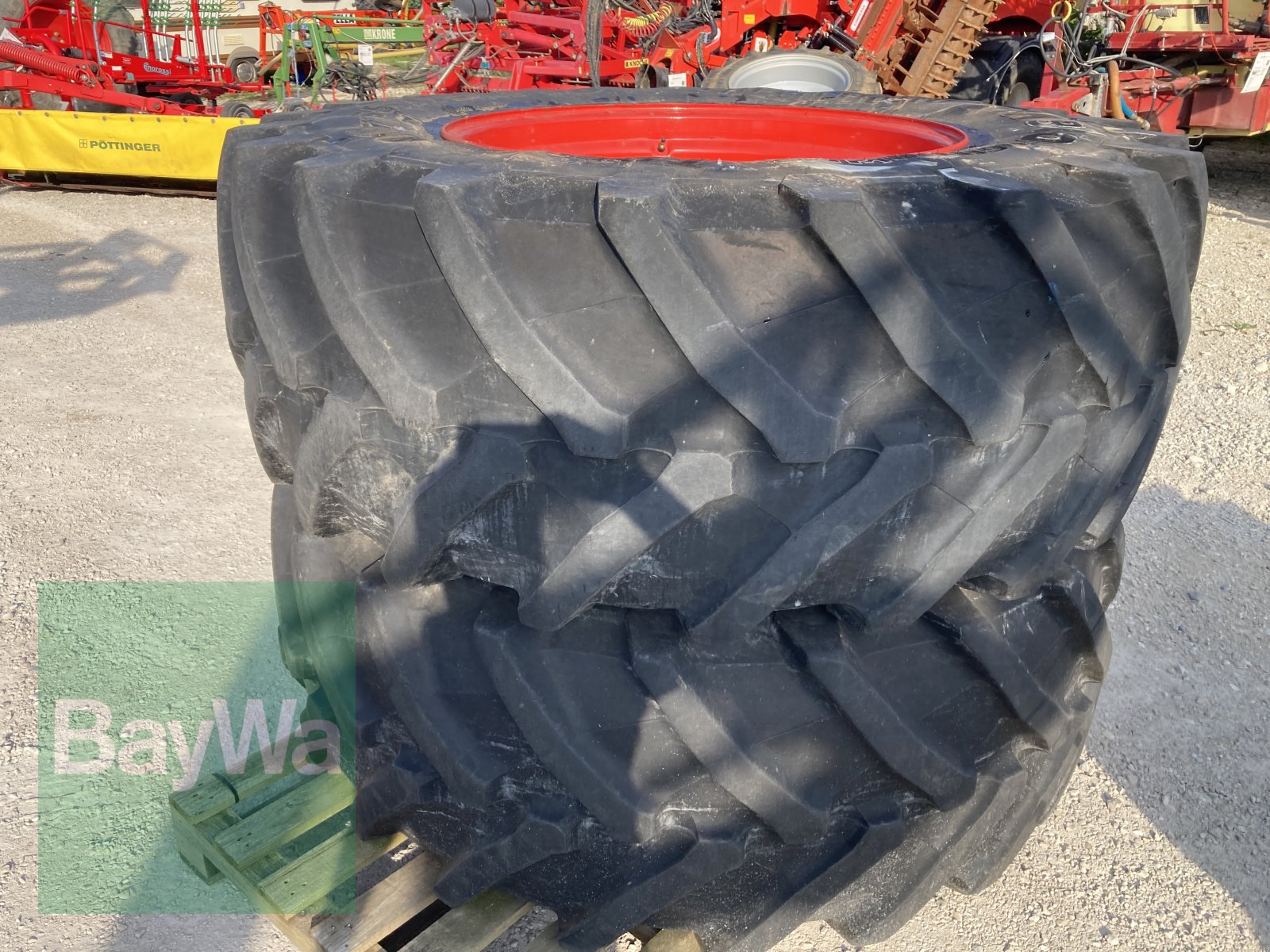 Sonstige Räder & Reifen & Felgen del tipo Trelleborg Rädersatz 600/65 R28 + 650/75 R38 passend für Fendt 700 S4/SCR, Gebrauchtmaschine en Dinkelsbühl (Imagen 9)