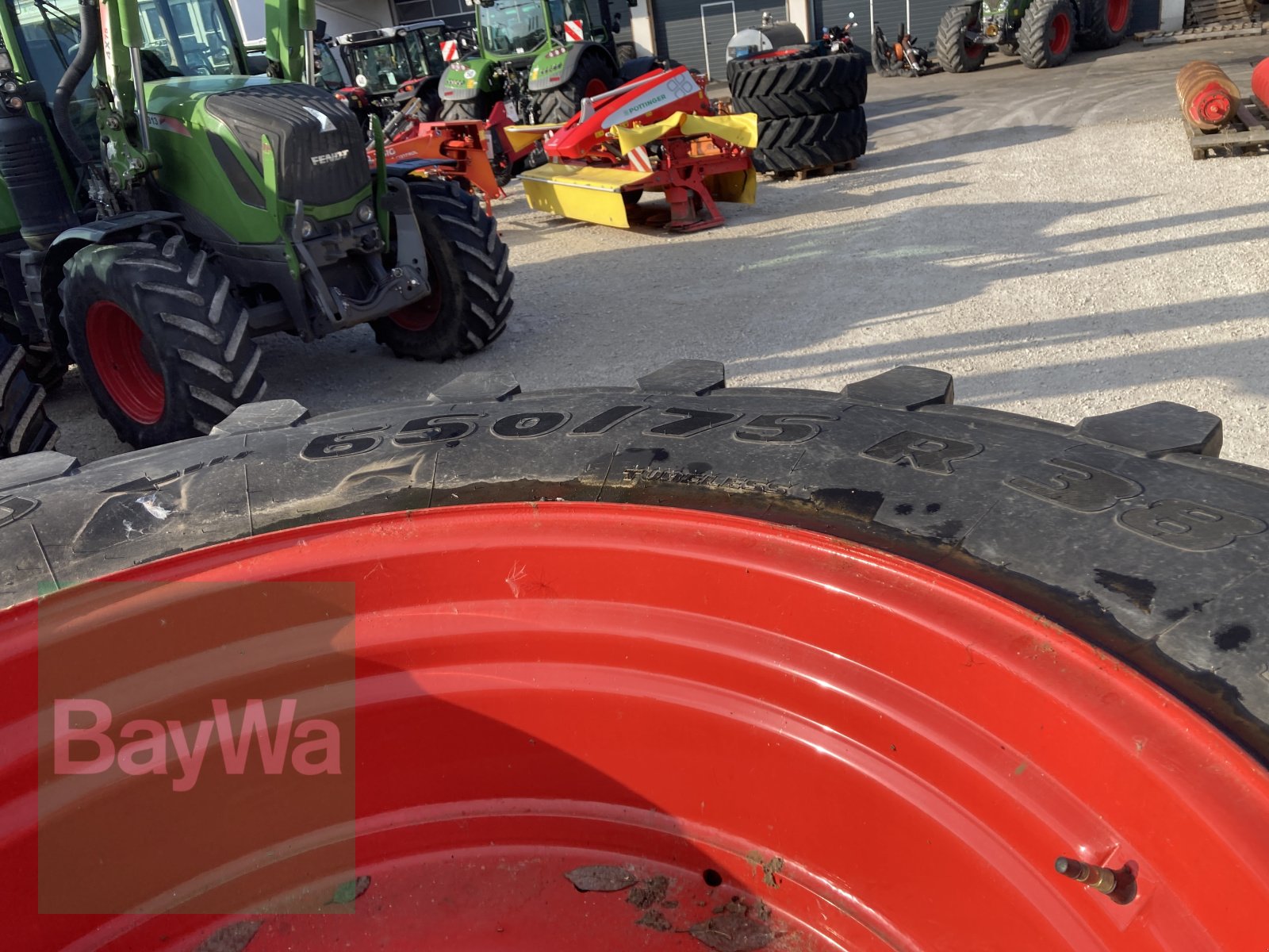 Sonstige Räder & Reifen & Felgen a típus Trelleborg Rädersatz 600/65 R28 + 650/75 R38 passend für Fendt 700 S4/SCR, Gebrauchtmaschine ekkor: Dinkelsbühl (Kép 14)