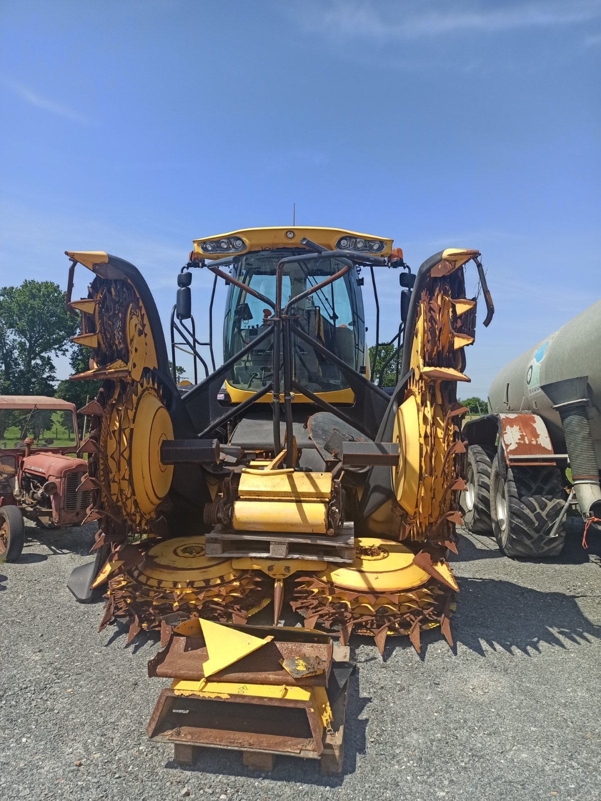 Sonstige Rübentechnik del tipo New Holland 10 RANGS, Gebrauchtmaschine In TREMEUR (Immagine 2)