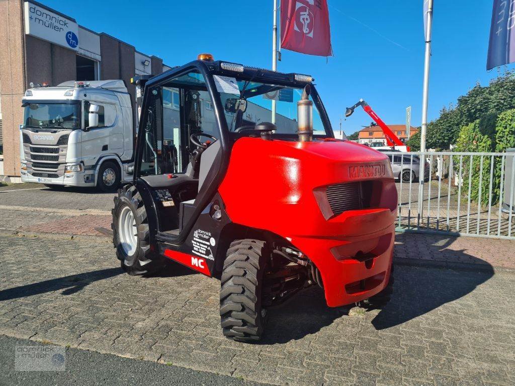 Sonstige Stapler du type Manitou MC 25-4 ST5B S1 Buggy, Gebrauchtmaschine en Friedrichsdorf (Photo 5)