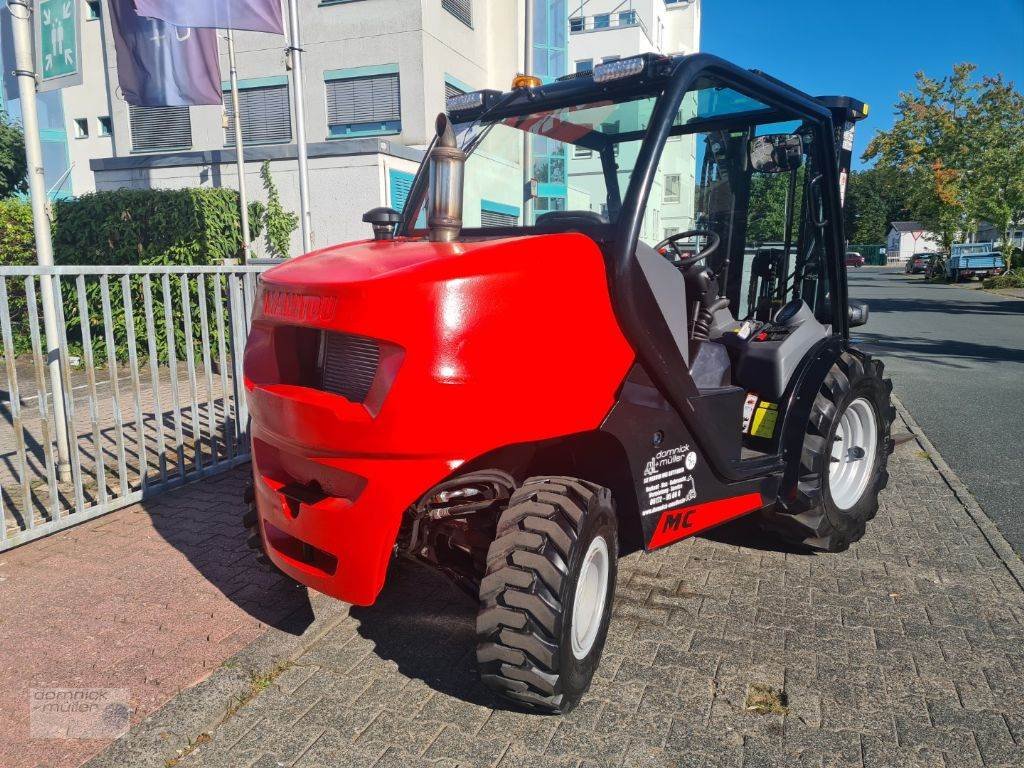 Sonstige Stapler van het type Manitou MC 25-4 ST5B S1 Buggy, Gebrauchtmaschine in Friedrichsdorf (Foto 4)