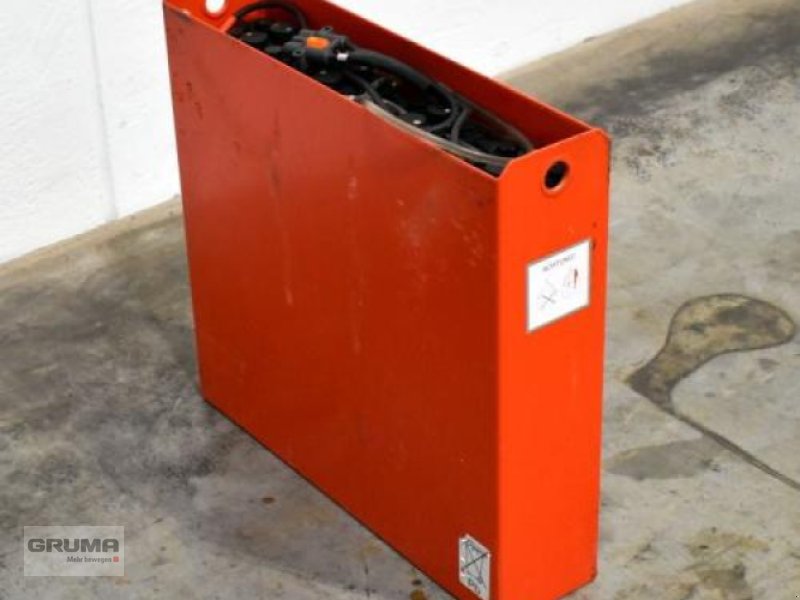 Sonstige Teile del tipo Gruma 24 Volt 2 PzB 150 Ah, Gebrauchtmaschine en Friedberg-Derching (Imagen 1)