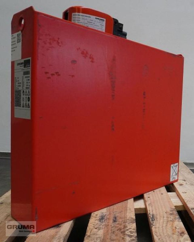 Sonstige Teile of the type Gruma 24 Volt 2 PzB 150 Ah, Gebrauchtmaschine in Friedberg-Derching (Picture 1)