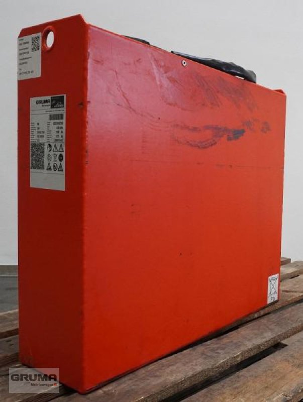 Sonstige Teile del tipo Gruma 24 Volt 2 PzS 250 Ah, Gebrauchtmaschine en Friedberg-Derching (Imagen 1)