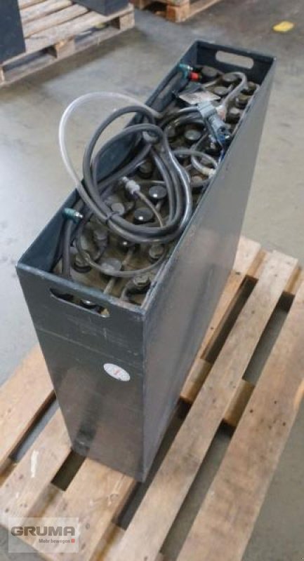 Sonstige Teile del tipo Gruma 24 Volt 3 PzS 465 Ah, Gebrauchtmaschine en Friedberg-Derching (Imagen 4)