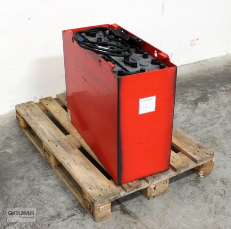 Sonstige Teile del tipo Gruma 24 Volt 4 PzV 400 Ah, Gebrauchtmaschine en Friedberg-Derching (Imagen 2)