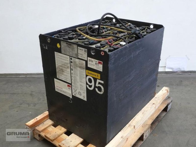 Sonstige Teile del tipo Gruma 48 Volt 5 PzS 775 Ah, Gebrauchtmaschine en Friedberg-Derching (Imagen 1)