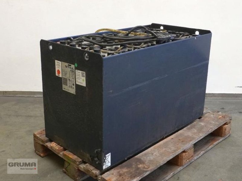 Sonstige Teile del tipo Sonstige 48 Volt 5 PzS 625 Ah, Gebrauchtmaschine en Friedberg-Derching (Imagen 1)