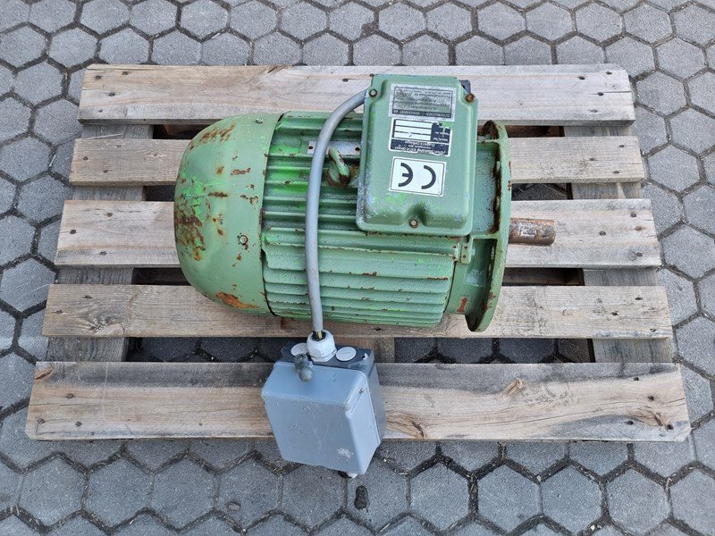 Sonstige Teile typu Sonstige TKP 11.0 kW Elektromotor, Gebrauchtmaschine v Chur (Obrázok 1)