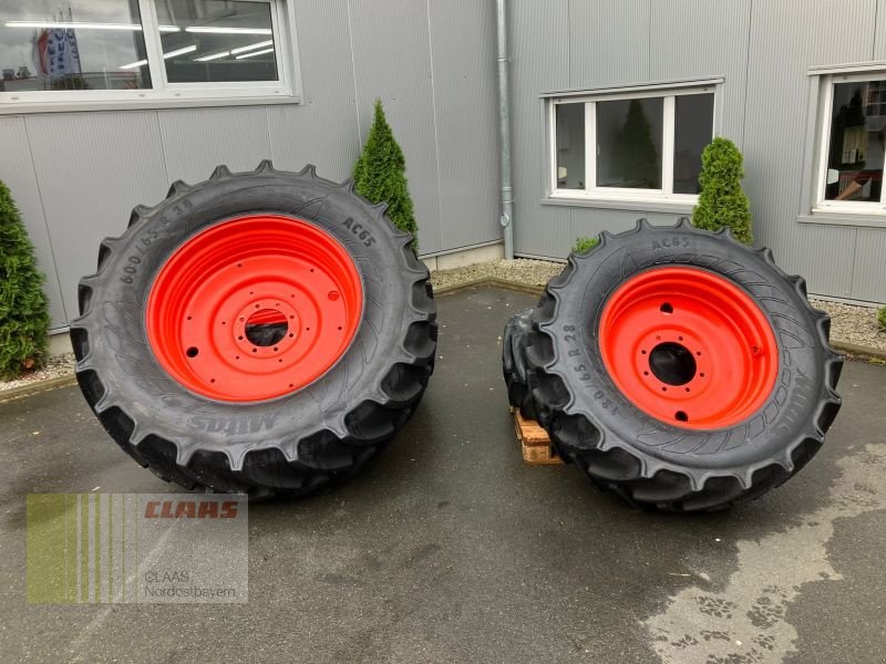 Sonstige Traktoren от тип CLAAS 600/65R38 480/65R28 ABVERKAUF, Neumaschine в Gefrees (Снимка 1)