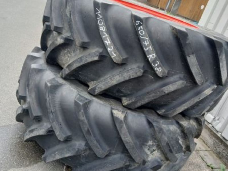 Sonstige Traktoren типа CLAAS RADSATZ 650/75R38 MICHELIN, Neumaschine в Freystadt