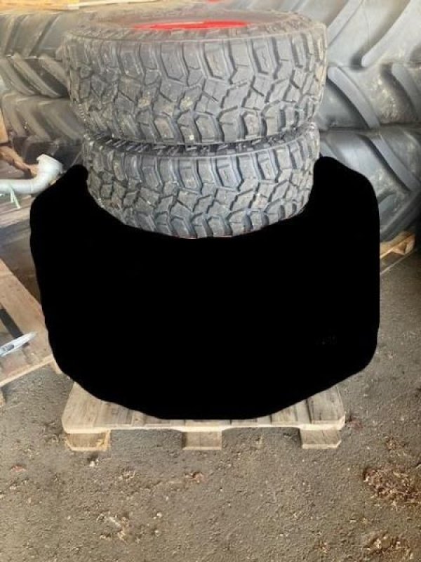 Sonstige Traktoren του τύπου Fendt RÄDER 285/75R16 COOPER, Vorführmaschine σε Ravensburg (Φωτογραφία 3)