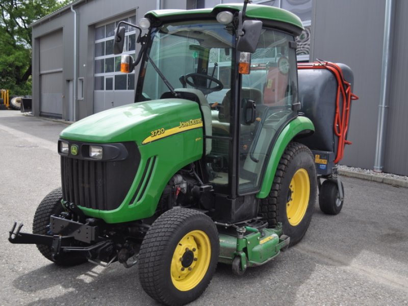 Sonstige Traktoren typu John Deere 3720, Gebrauchtmaschine v Grolley (Obrázek 1)