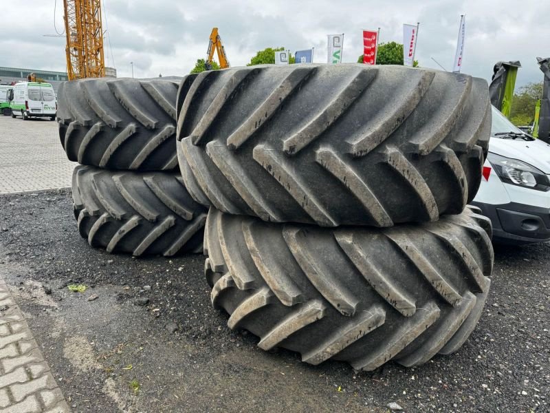 Sonstige Traktoren от тип Sonstige IF800/70R38 XERION 3,00m, Gebrauchtmaschine в Birgland (Снимка 1)