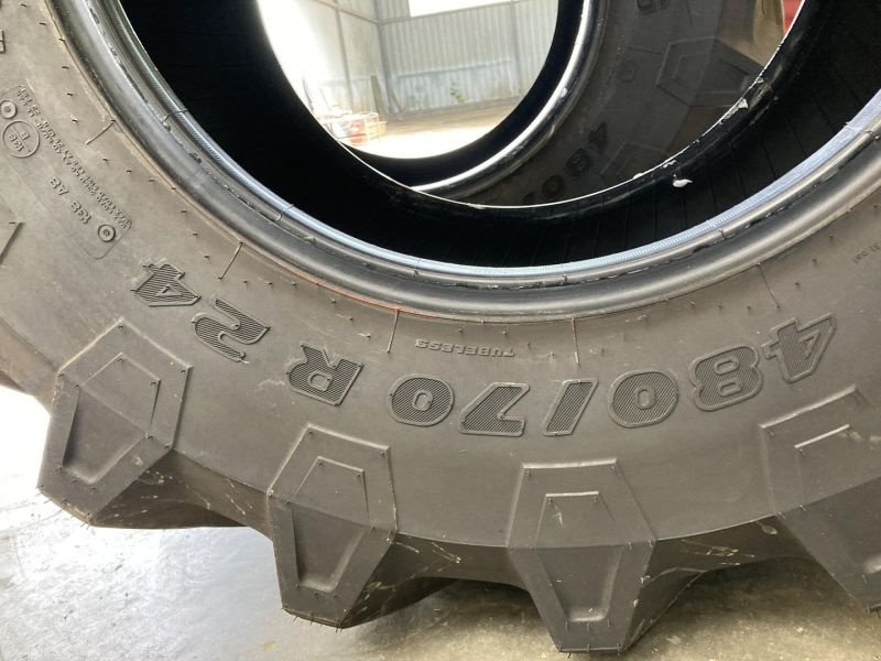 Sonstige Traktoren tip Trelleborg SATZ REIFEN 480/70R24 TB, Neumaschine in Ditzingen-Heimerdingen (Poză 3)