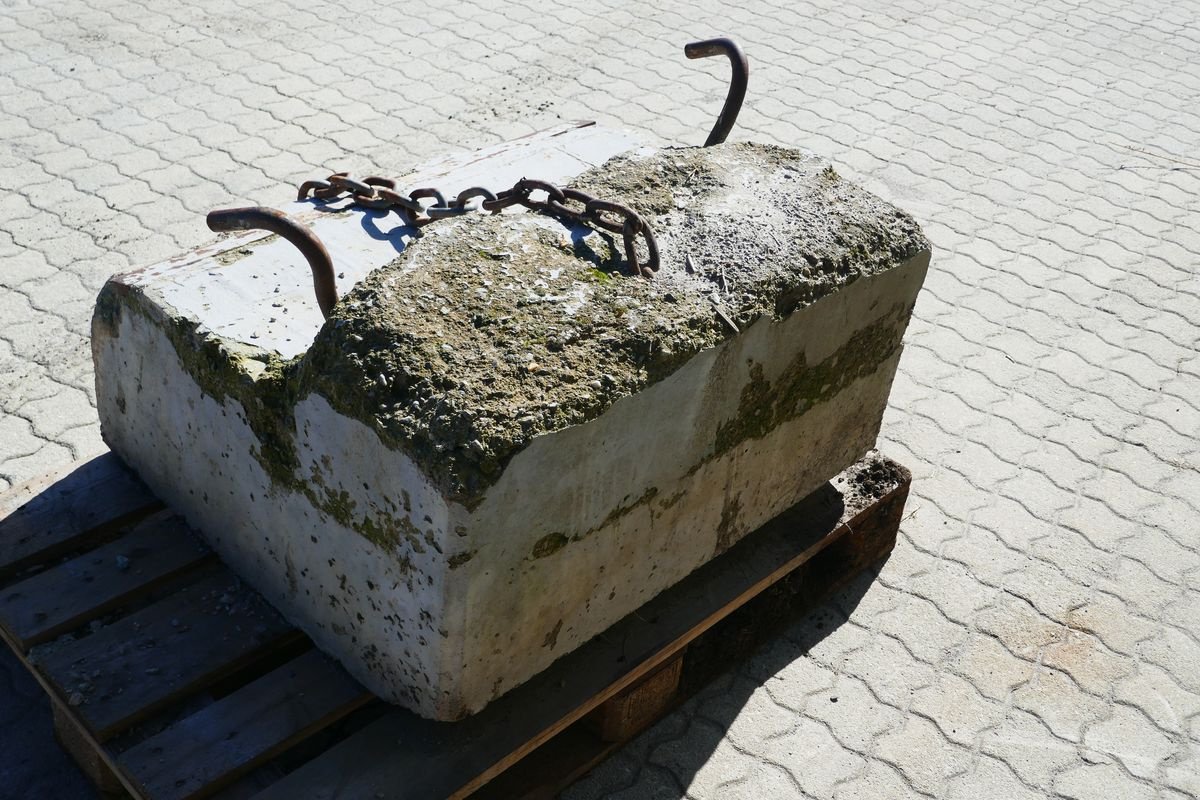 Sonstige Traktorteile des Typs Sonstige Beton Heckgewicht 400kg, Gebrauchtmaschine in Villach (Bild 3)