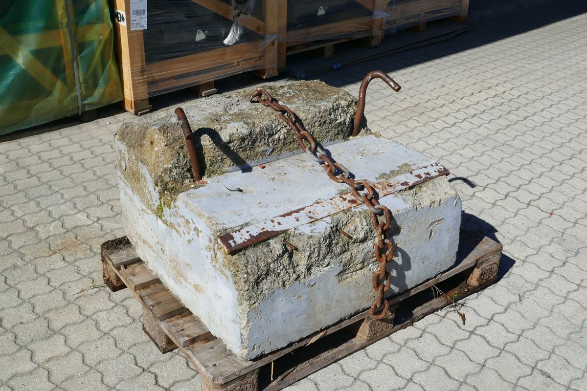 Sonstige Traktorteile tip Sonstige Beton Heckgewicht 400kg, Gebrauchtmaschine in Villach (Poză 1)