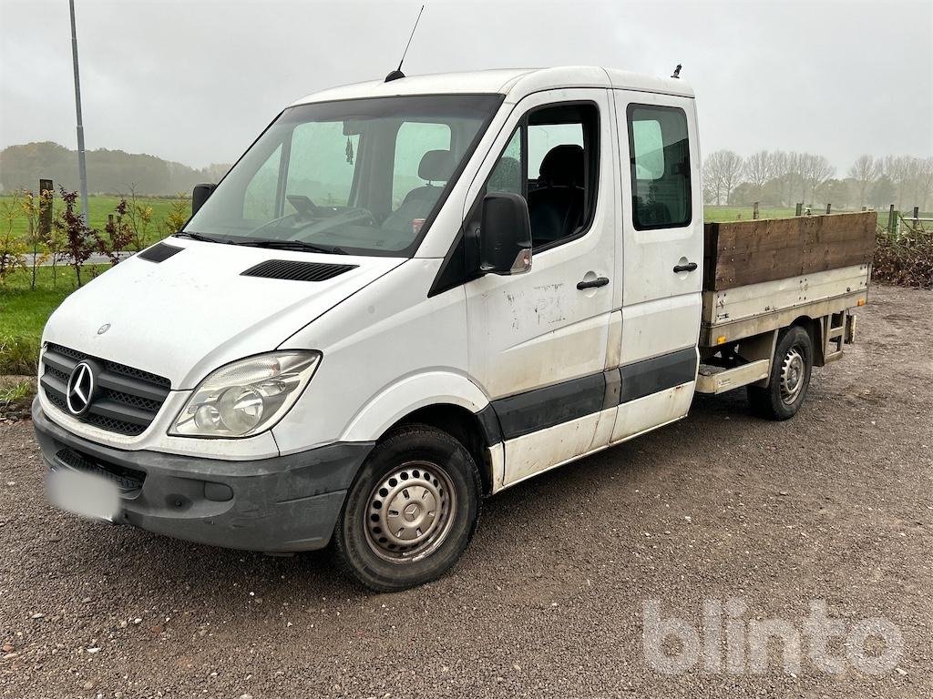 Sonstige Transporttechnik des Typs Benz Sprinter II Pritsche, Gebrauchtmaschine in Düsseldorf (Bild 2)