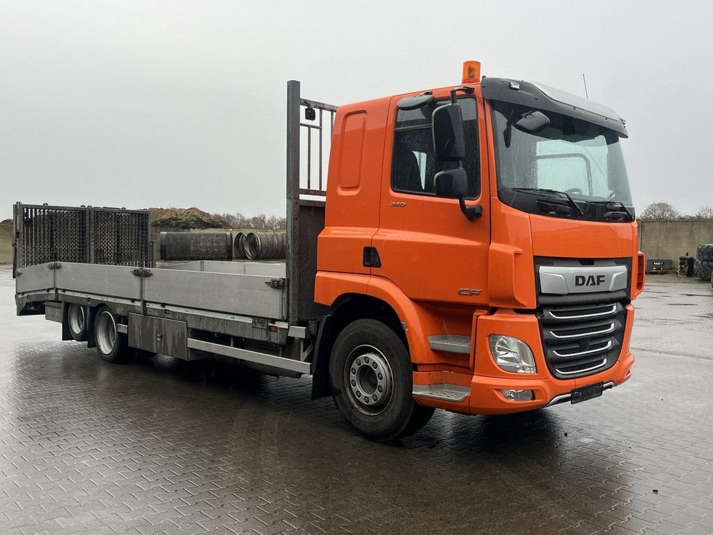 Sonstige Transporttechnik типа DAF CF 320 FA, Gebrauchtmaschine в Hapert (Фотография 3)