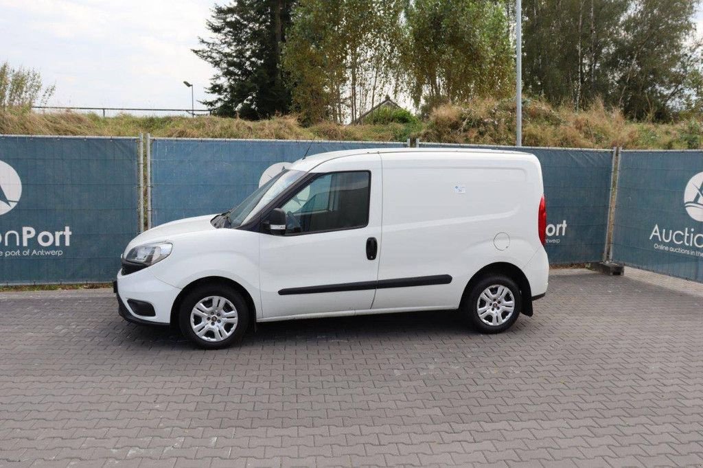 Sonstige Transporttechnik des Typs Fiat Dobl&ograve;, Gebrauchtmaschine in Antwerpen (Bild 1)