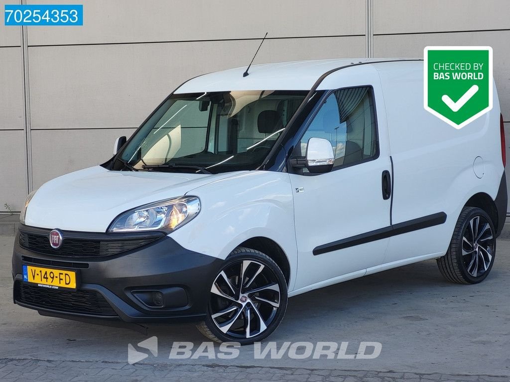 Sonstige Transporttechnik tipa Fiat Dobl&ograve; 1.6 MJ Automaat Airco Cruise Navi Trekhaak PDC, Gebrauchtmaschine u Veghel (Slika 1)