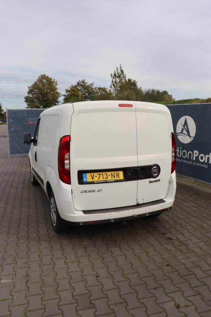 Sonstige Transporttechnik typu Fiat DOBLO, Gebrauchtmaschine w Antwerpen (Zdjęcie 4)