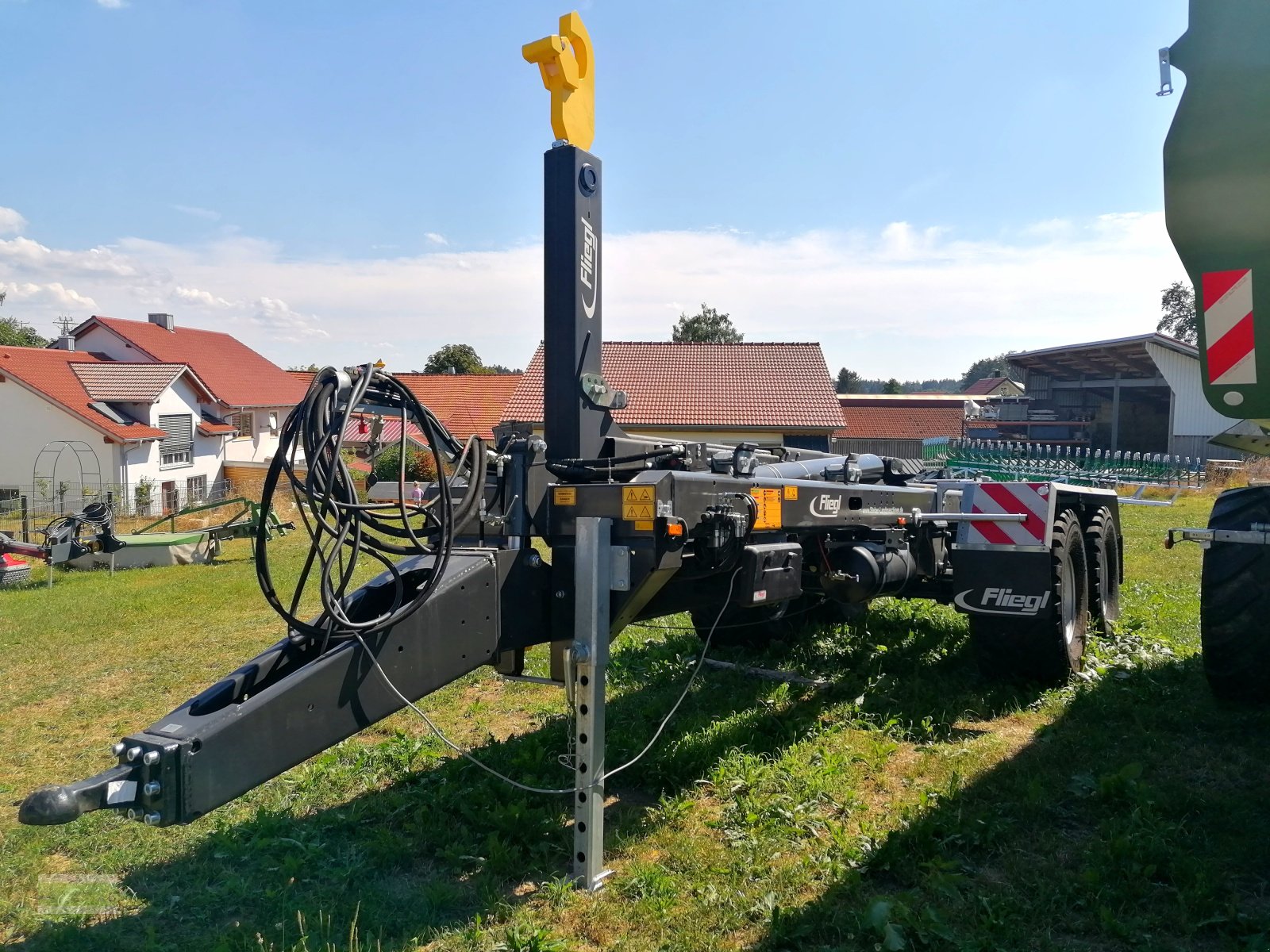 Sonstige Transporttechnik van het type Fliegl HKL 22, Neumaschine in Ried (Foto 3)