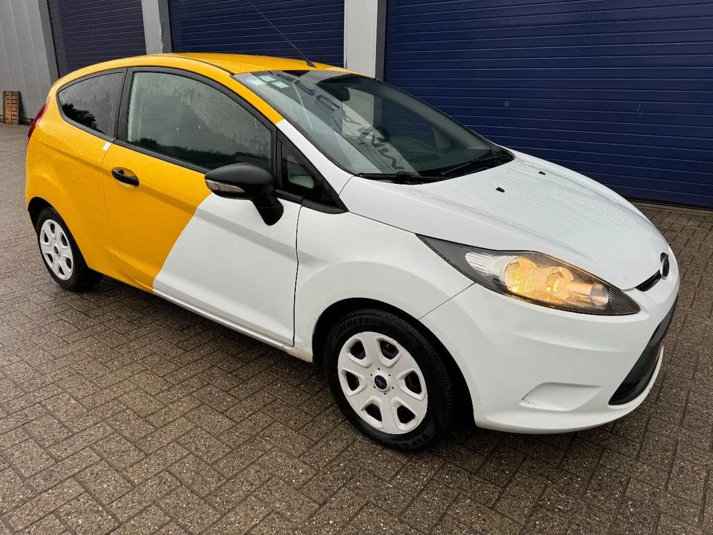 Sonstige Transporttechnik Türe ait Ford Fiesta **EURO 5-LICHTE VRACHT-UTILITAIRE**, Gebrauchtmaschine içinde Kessel (resim 1)