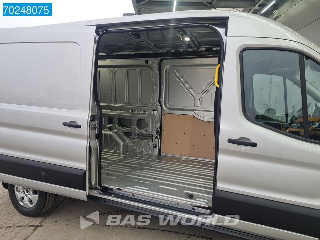 Sonstige Transporttechnik des Typs Ford Transit 165pk Automaat Limited Dubbele schuifdeur L3H2 ACC 360ca, Neumaschine in Veghel (Bild 9)