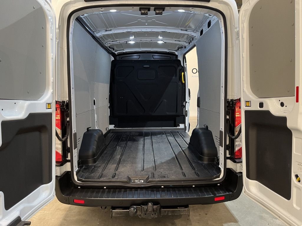 Sonstige Transporttechnik des Typs Ford Transit 2.0 TDCI L2H2 Trend / Euro 6 / Airco / Cruise Control /, Gebrauchtmaschine in GRONINGEN (Bild 4)